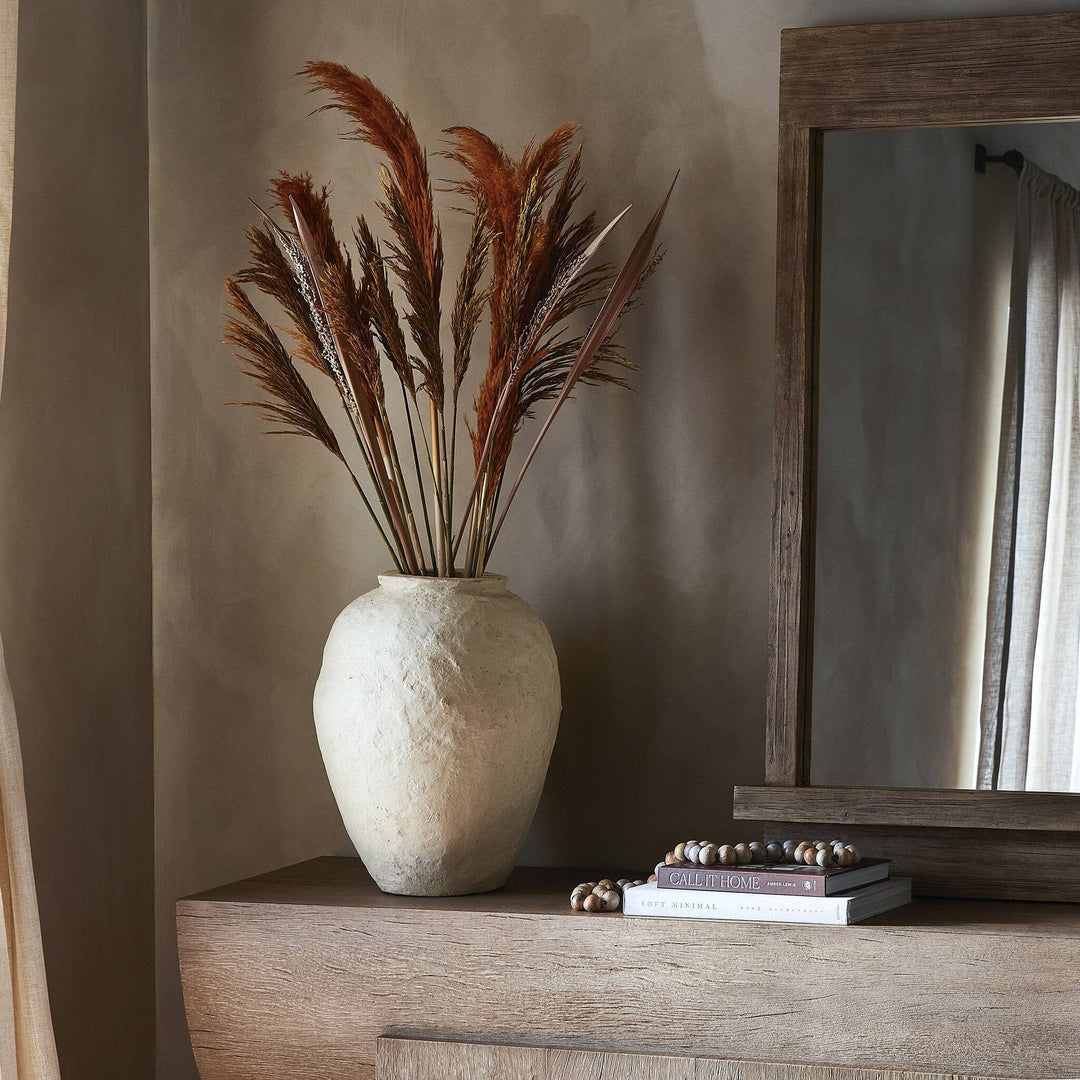 Clay Play: The Art of Ceramics in Interior Design