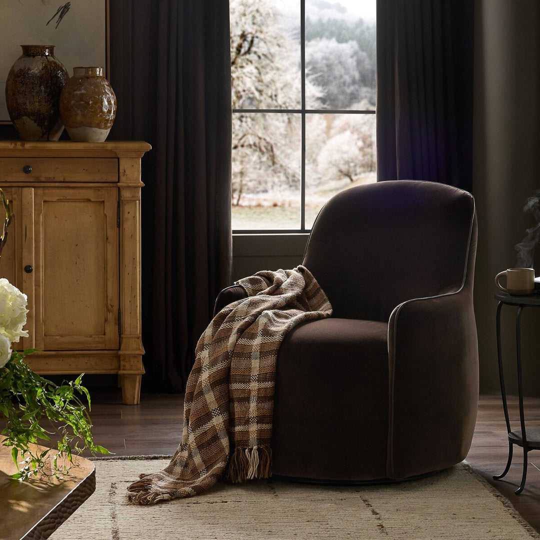 Taking a Turn: Why Swivel Chairs Are One of My Favorite Things in Design