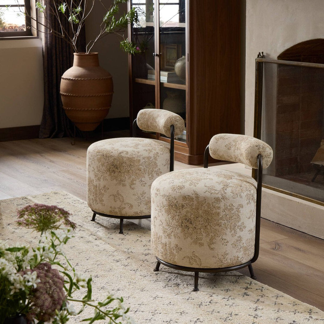 Plaids & Florals: The Art of Mixing Patterns with Personality