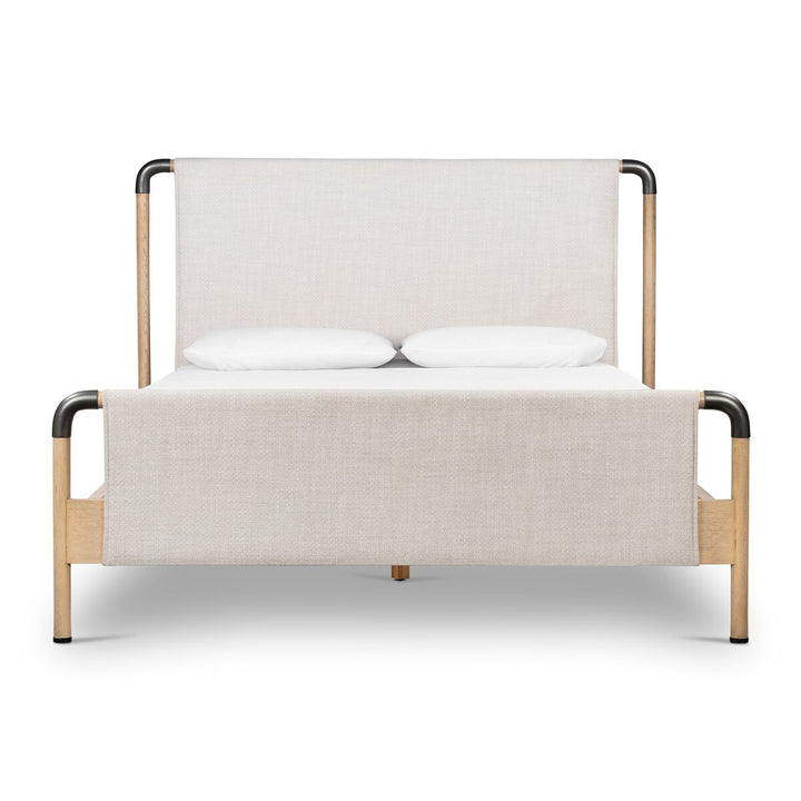 Harriett Bed